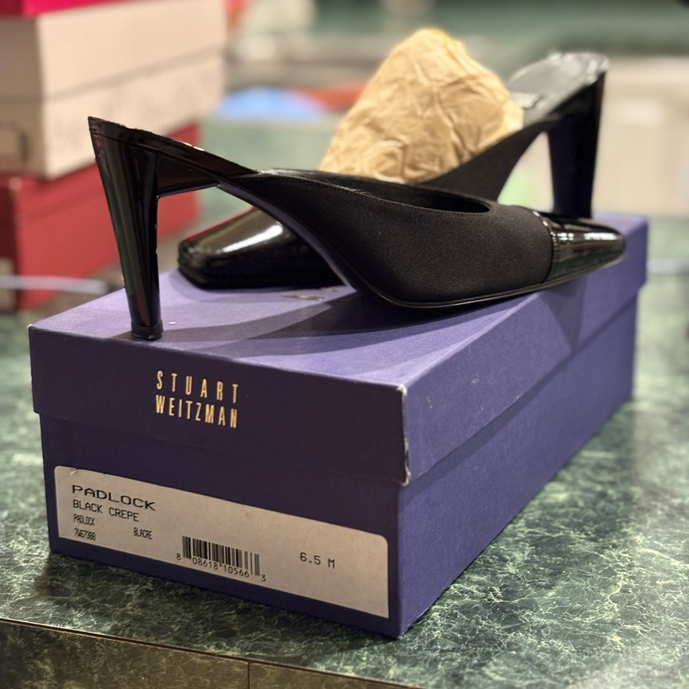 Stuart Weitzman "Padlock" Black Crepe & Patent Leather Mules - Size 6.5M